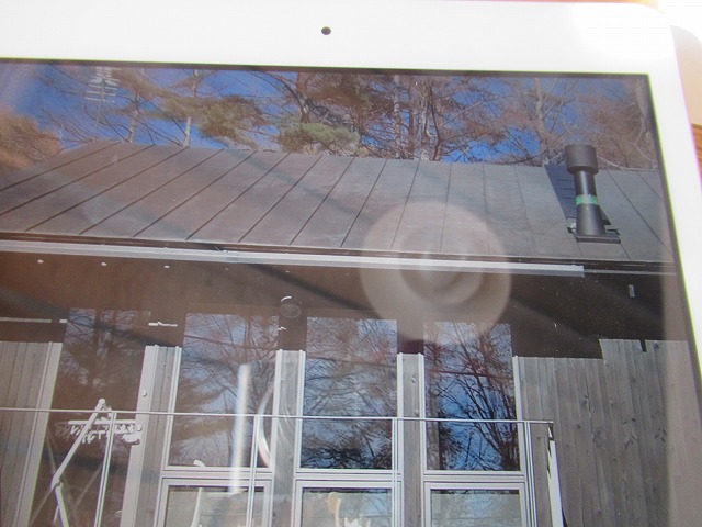 北杜市　屋根塗装工事　遮熱　別荘